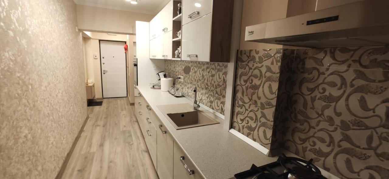 Appartamento Casa Lux Bucarest Esterno foto