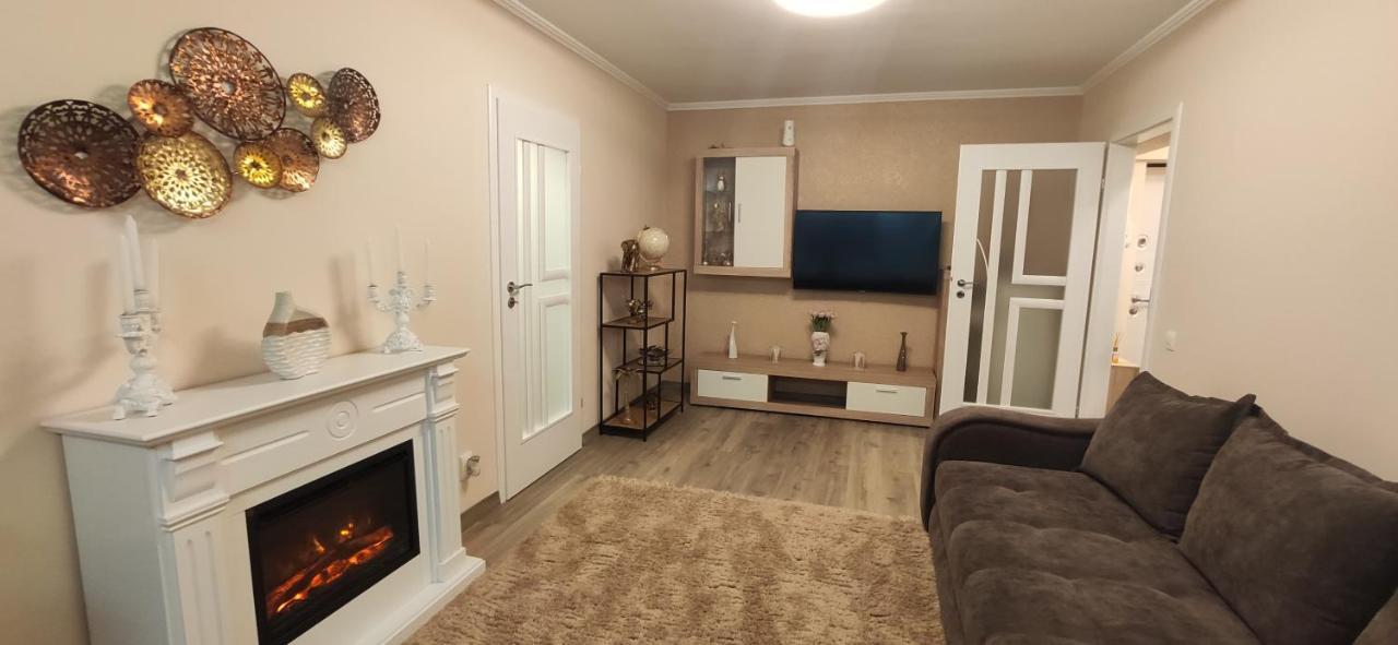 Appartamento Casa Lux Bucarest Esterno foto